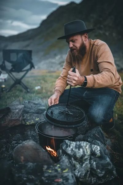 Казан-жаровня чугунная Petromax Dutch Oven ft9 на ножках 7,5 л ft9 фото