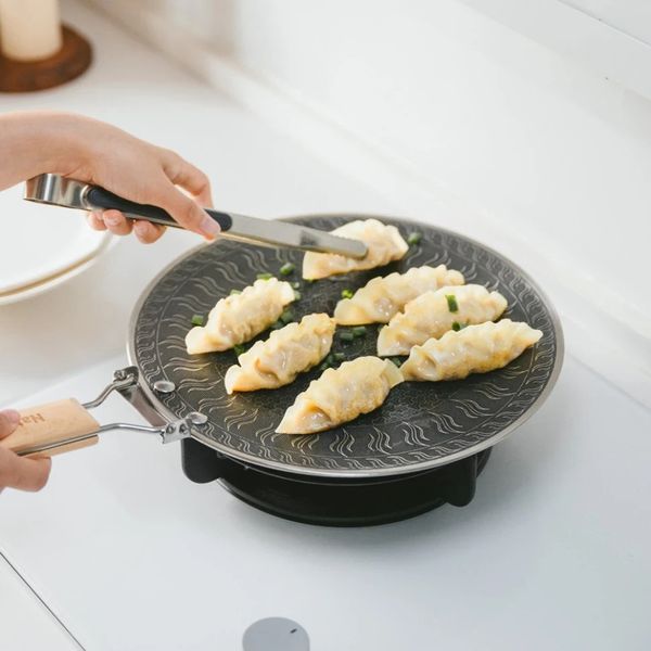 Сковорода из нержавеющей стали со складывающейся ручкой Naturehike CNK2550CF011, 29,5 х 29,5 см CNK2550CF011 фото