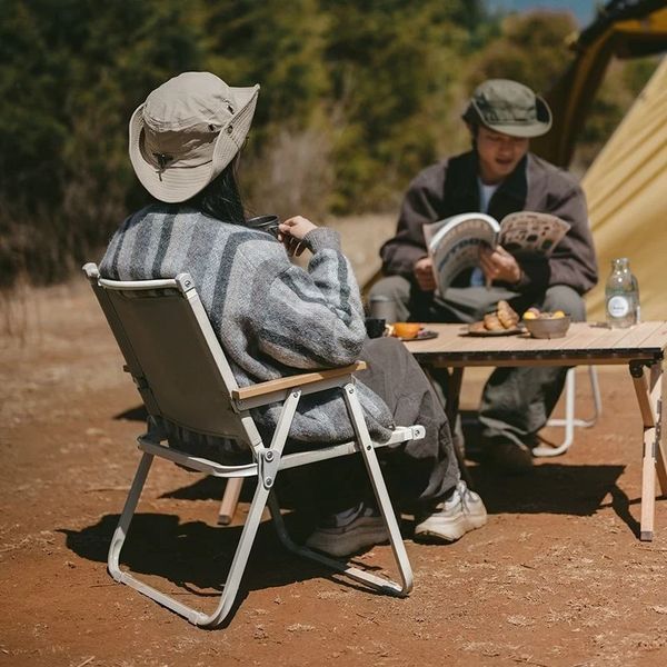 Стілець розкладний Naturehike CNK2300JU012 бежевий 6976023926877 фото
